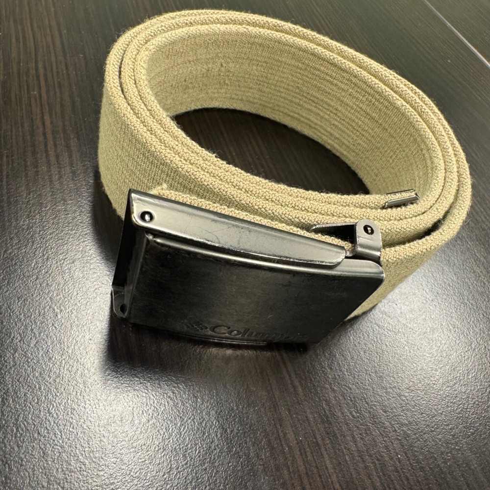 Columbia‎ Web Belt Mens One Size Khaki Good Adjustable Canvas Military Buckle